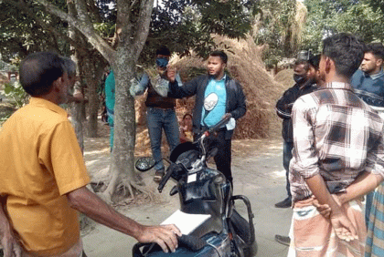 ফুলবাড়ীতে গরু মৃত্যুর ঘটনায় মেডিকেল টিম গঠন