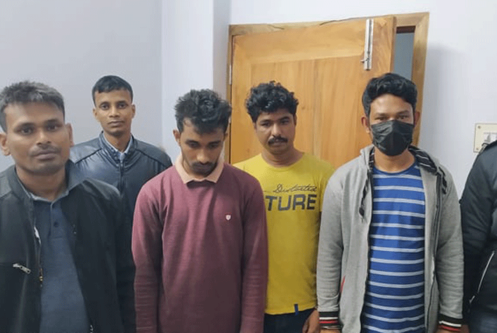 মেহেরপুরে মাদক বিরোধী অভিযানে চার যুবক আটক