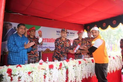 ফায়ার সার্ভিস সিভিল ডিফেন্স অধিদপ্তরে স্বেচ্ছাসেবক দিবস উদযাপন