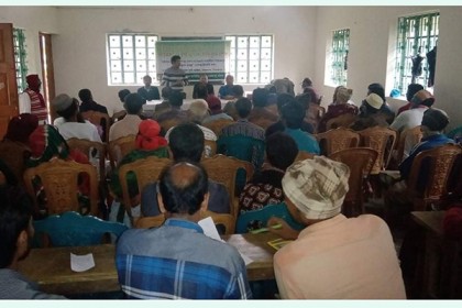 নেছারাবাদে মৃত্তিকা নমুনা সংগ্রহ বিষয়ক কৃষক প্রশিক্ষণ অনুষ্ঠিত