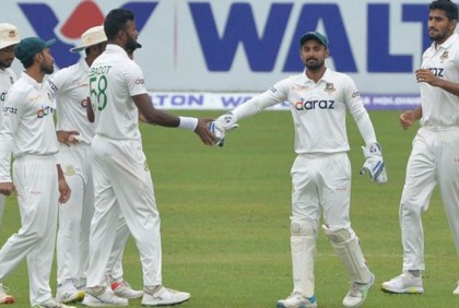 ফ্লাড লাইটের আলোতে এবাদত-খালেদের দুর্দান্ত শুরু
