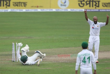 একে একে সাজঘরে ৭ ব্যাটসম্যান, দেখা দিল হারের শঙ্কাও! 