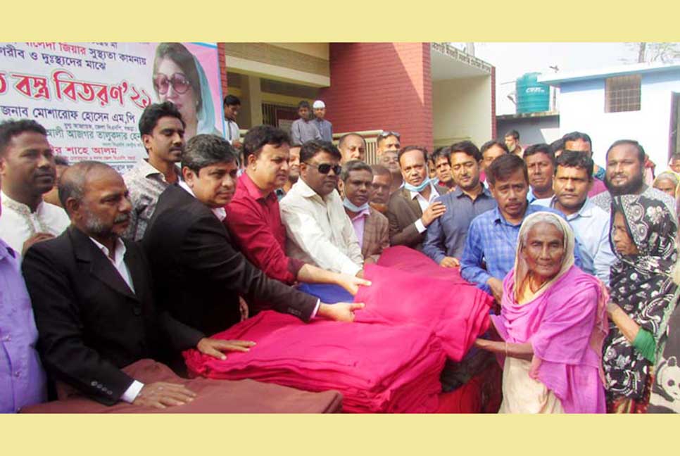 শিবগঞ্জে খালেদা জিয়ার সুস্থতা কামনা, বিতরণ করা হলো শীতবস্ত্র 

