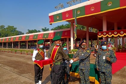 সাধারণ আনসার মৌলিক প্রশিক্ষণের সমাপনী কুচকাওয়াজ অনুষ্ঠিত