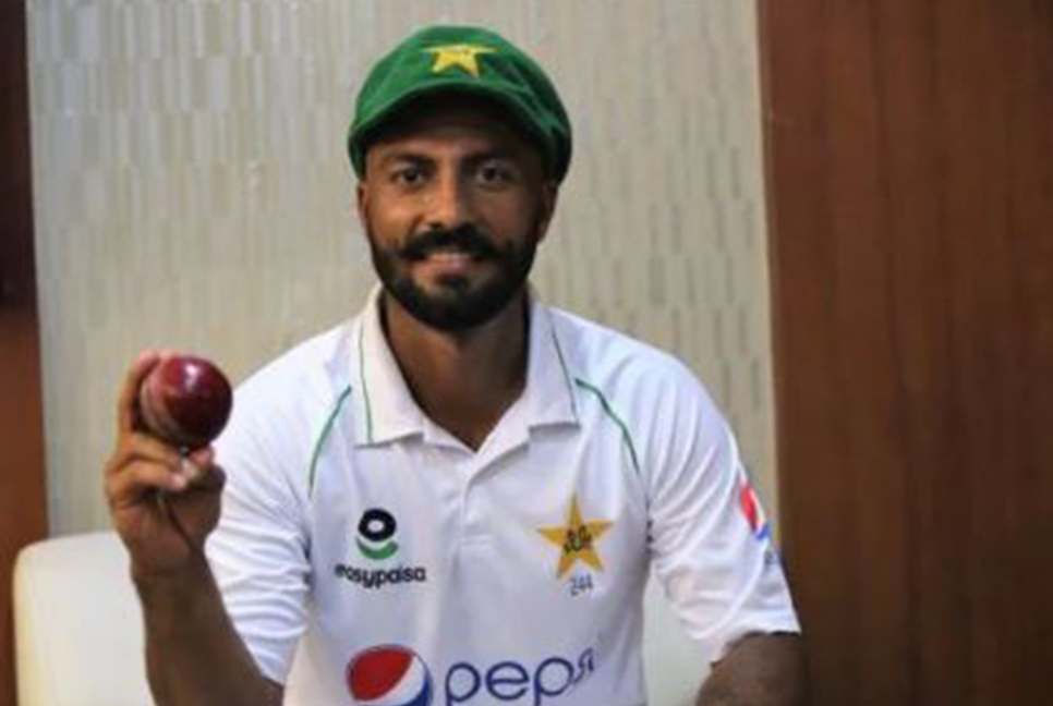 ইমরান খানকেও পেছনে ফেললেন পাকিস্তানের সাজিদ