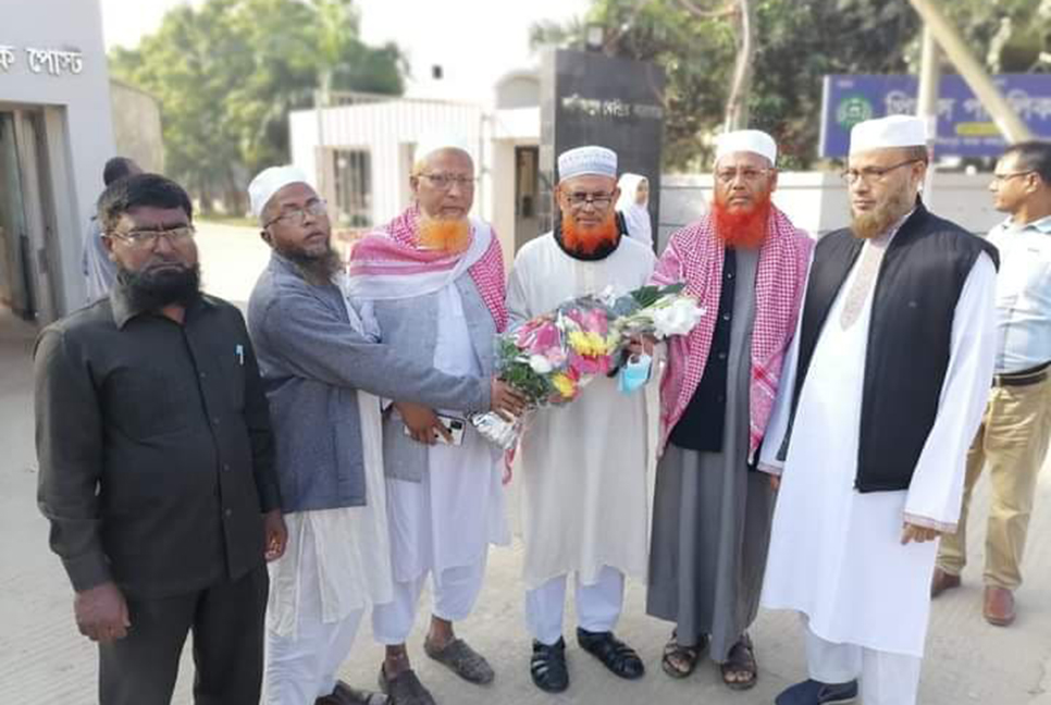 জামিনে মুক্তি পেলেন খেলাফত মজলিসের মহাসচিব