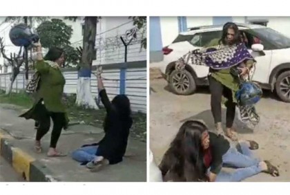 স্বামীর প্রেমিকাকে হাতেনাতে ধরলেন স্ত্রী, থানা চত্বরেই হেলমেট-ধোলাই (ভিডিও)