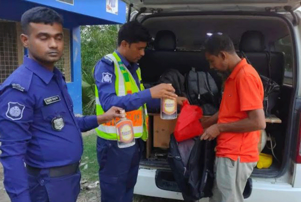 বড়াইগ্রামে ৫ মাদক সেবী আটক