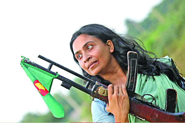 বিজয়ের নাটকে ফারজানা ছবি