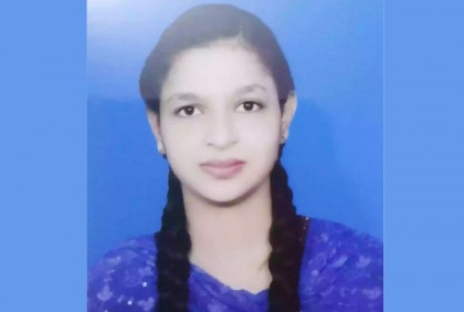 এবার মেধা তালিকায় প্রথম হয়েও পুলিশের চাকরি হচ্ছে না মিমের 


