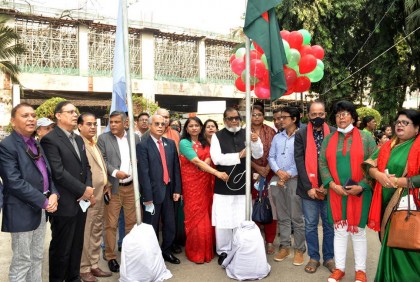 স্বাধীনতা সমুন্নত রেখে সমৃদ্ধশালী সোনার বাংলা গড়ে তোলার কাজ চলছে : স্পিকার