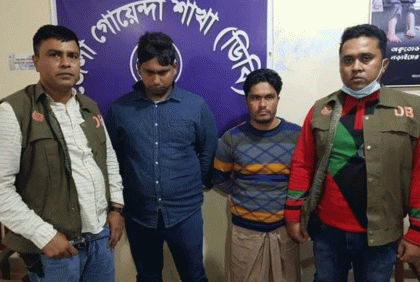 মেহেরপুরে দুই পলাতক আসামি গ্রেফতার 