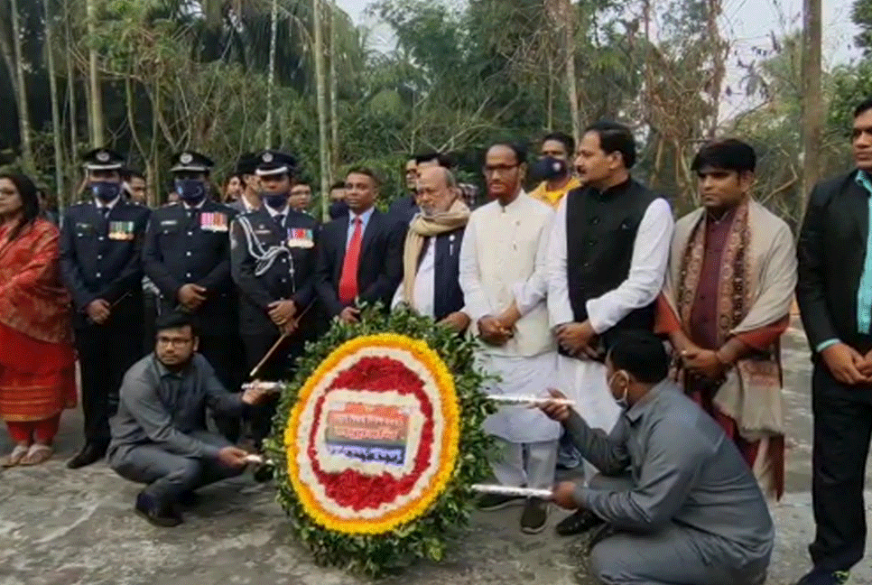 নানা আয়োজনে পটুয়াখালীতে বিজয় দিবস উদযাপন