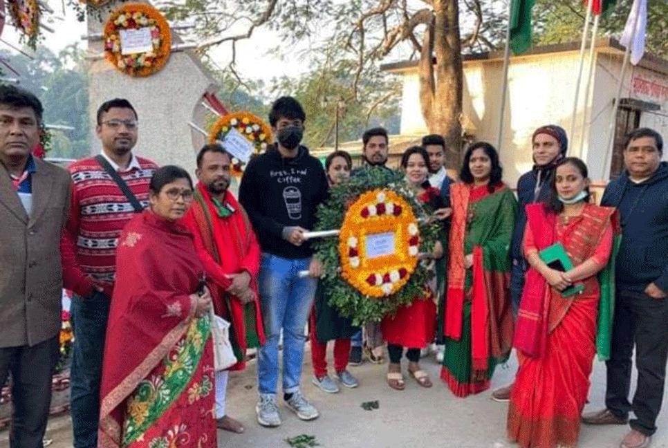 নানা আয়োজনে নেত্রকোনায় বিজয় দিবস উদযাপন 