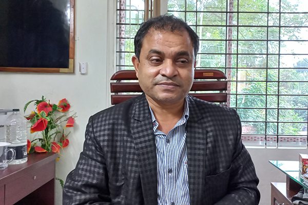 শিবচর উপজেলা নির্বাচন কর্মকর্তাকে দায়িত্ব থেকে সরিয়ে দেওয়ার সিদ্ধান্ত