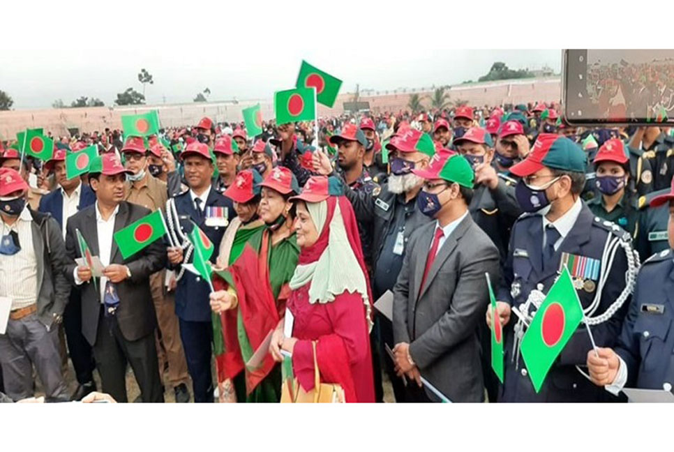 নাটোরে শপথ গ্রহণ অনুষ্ঠিত