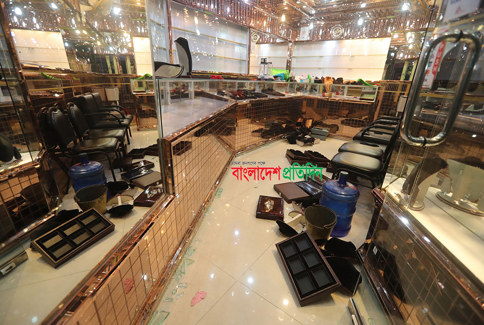 কর্ণফুলী গার্ডেন সিটির দুই স্বর্ণের দোকানে চুরি
