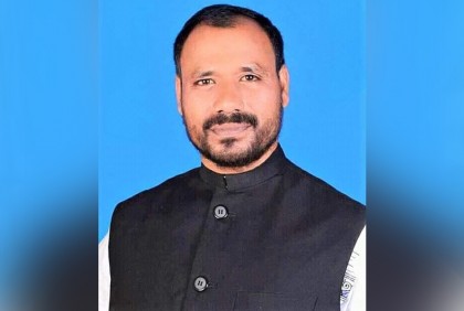 শিক্ষা কর্মকর্তা লাঞ্ছিত, পৌর মেয়রকে আওয়ামী লীগ থেকে অব্যাহতি