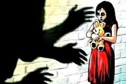 নানা বাড়ি বেড়াতে এসে ধর্ষণের শিকার শিশু, মামার বিরুদ্ধে মামলা