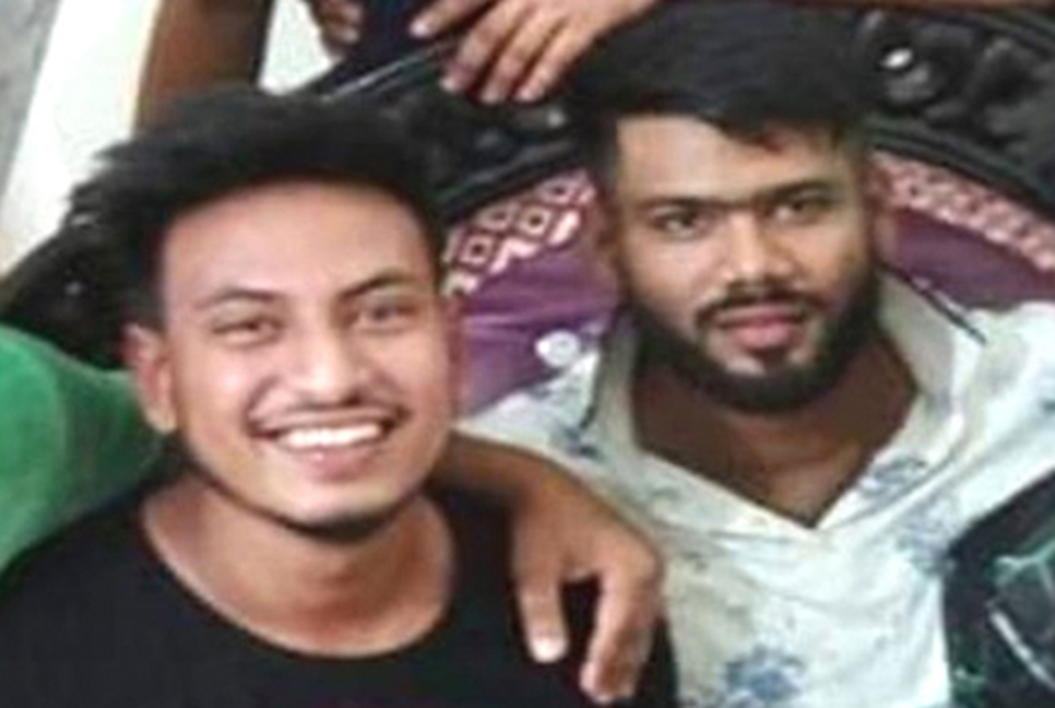 স্বামী-সন্তানকে জিম্মি করে কক্সবাজারে নারী পর্যটককে সংঘবদ্ধ ধর্ষণ, শনাক্ত ২