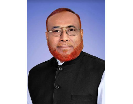 স্বতন্ত্র প্রার্থীর কর্মীদের এলাকা ছাড়ার নির্দেশ নৌকার প্রার্থীর!
