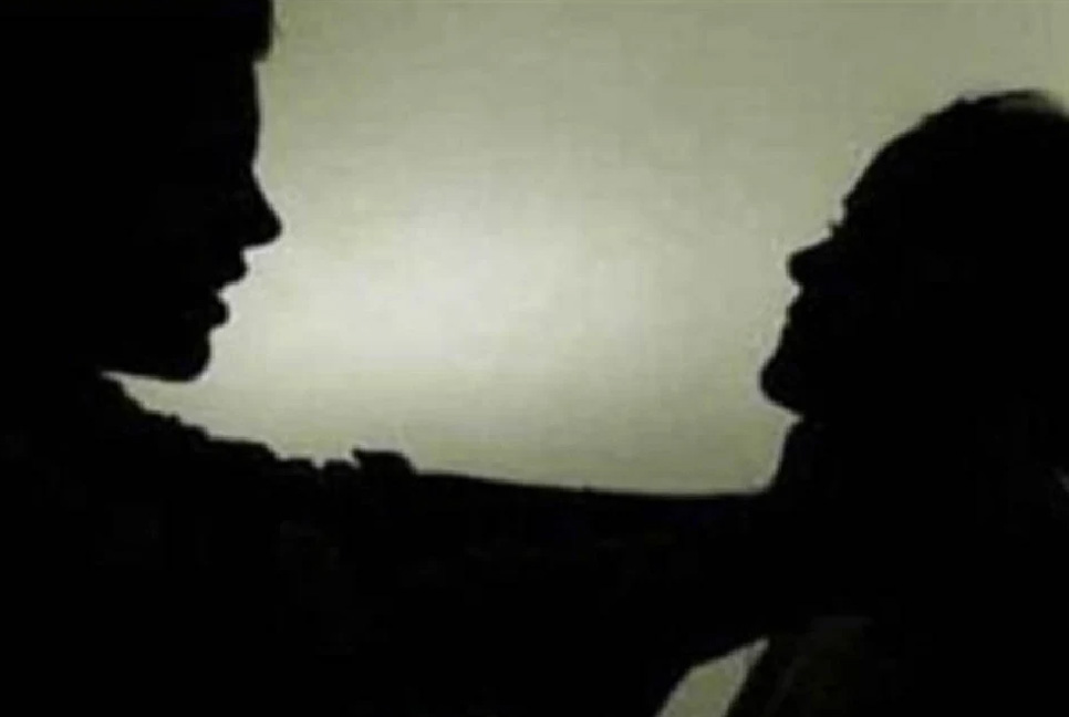 ভাগ্নের সঙ্গে পরকীয়ার জেরে পিটুনিতে প্রাণ গেল মামির!

