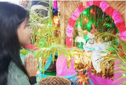 শেরপুরে সীমিত পরিসরে উদযাপিত হচ্ছে বড়দিন
