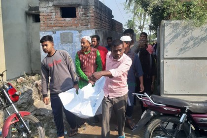 পাবনায় মদপানে তিন বন্ধুর মৃত্যু, দু’জন হাসপাতালে