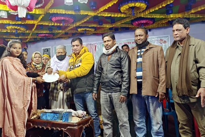 দিনাজপুরে গ্রামবাংলার ঐতিহ্যবাহী খেলা ও পুরস্কার বিতরণ