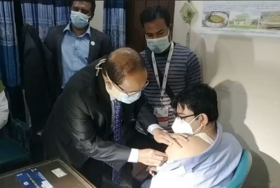 মেহেরপুরে করোনার বুস্টার ডোজ ভ্যাকসিনের উদ্বোধন