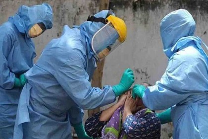 বিশ্বে করোনা সংক্রমণ ও মৃত্যু কমেছে
