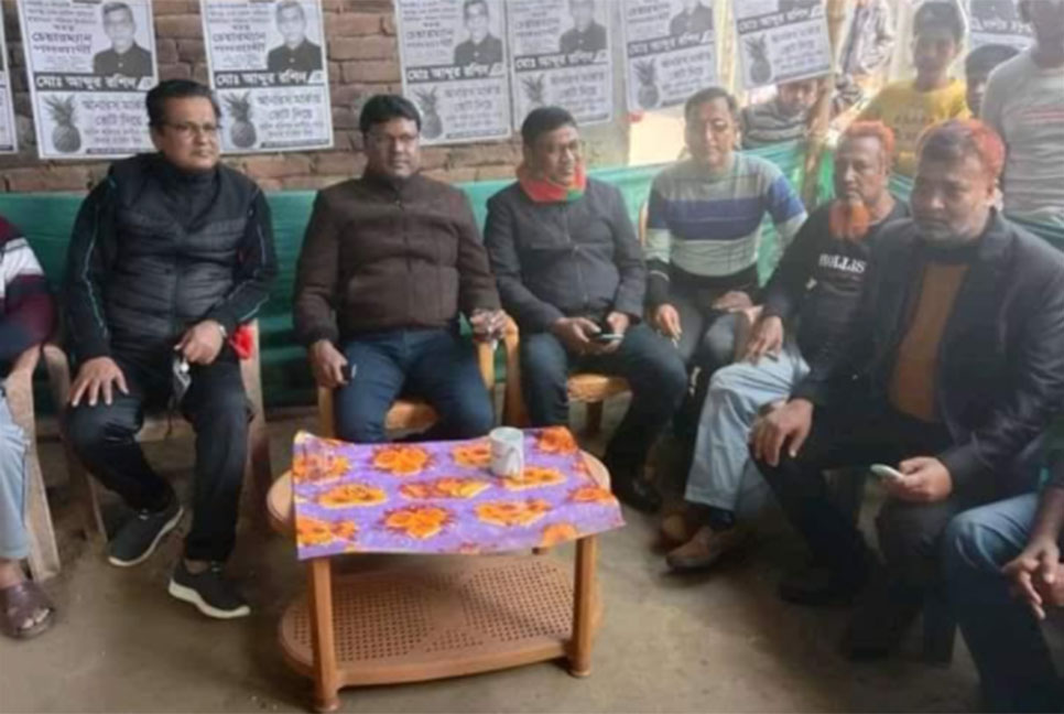 নৌকার বিরুদ্ধে মাঠে নামলেন আওয়ামী লীগ সভাপতি-সম্পাদক
