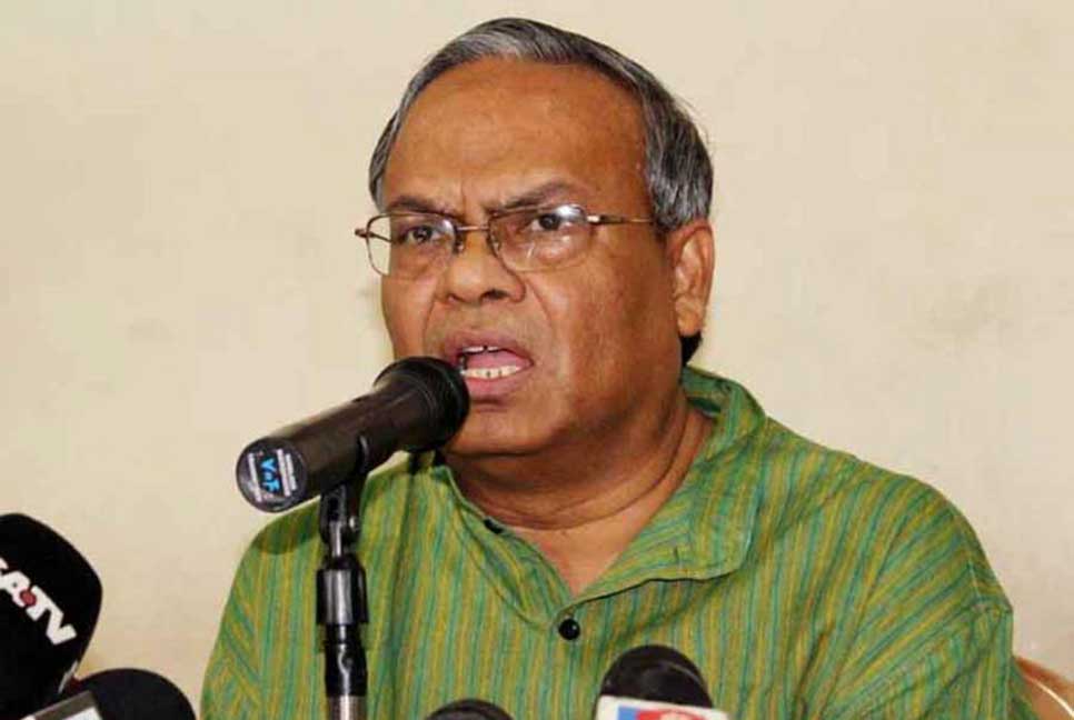 দলের প্রার্থীকে জেতাতে হেলিকপ্টারে ব্যালট বাক্স ঢাকায় নিয়ে আসা হয়: রিজভী 