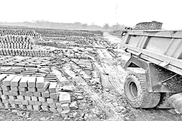 কৃষি জমির মাটি বিক্রির মহোৎসব