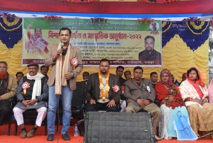 নন্দীগ্রামে নবনির্বাচিত চেয়ারম্যানকে সংবর্ধনা