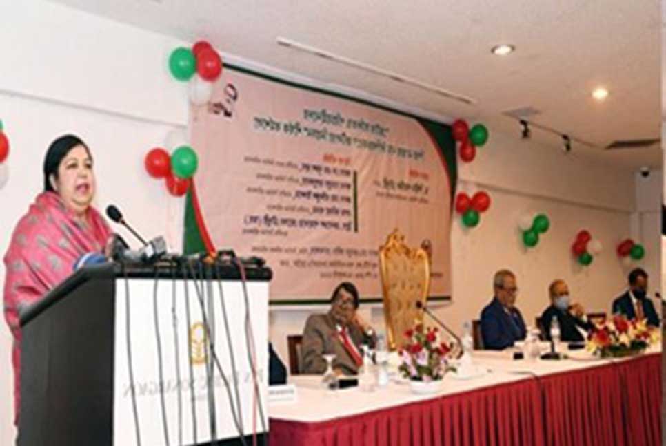 'পিতা-মাতার পরিচয় লিপিবদ্ধ করলে প্রান্তিক জনগোষ্ঠির জটিলতা নিরসন হবে'