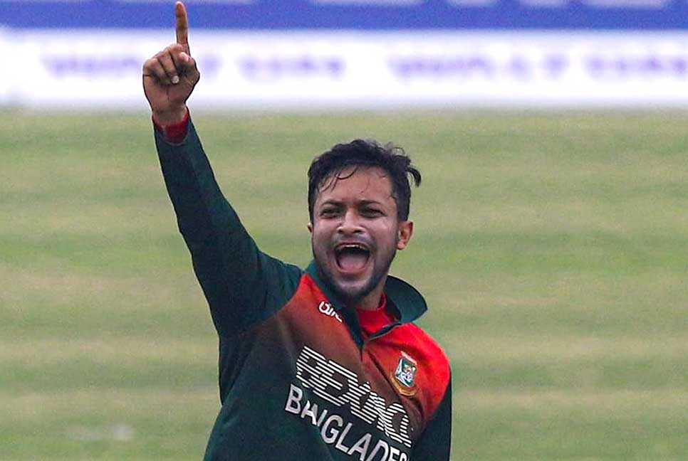সাকিবকে বর্ষসেরা বানাতে যেভাবে ভোট দেবেন 