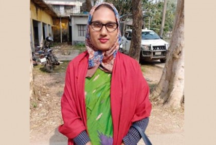 হেলিকপ্টার প্রতীক নিয়ে বিপুল ভোটে জয়ী তৃতীয় লিঙ্গের প্রার্থী