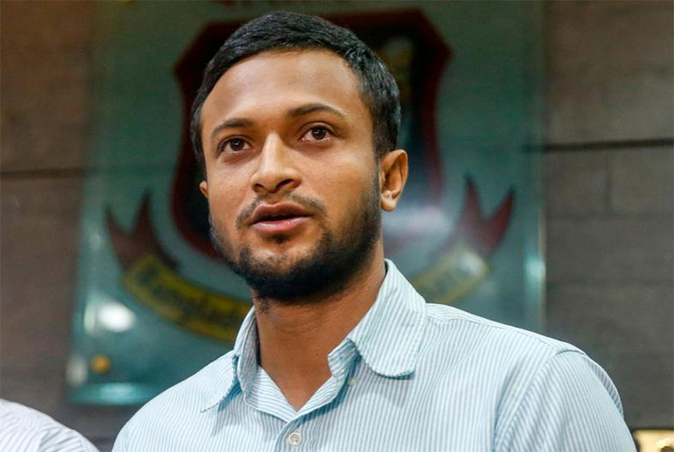 আমাকে ছাড়া দল জিতেছে খুশি হয়েছি : সাকিব