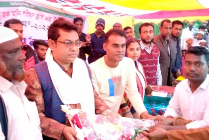 কলাপাড়ায় ক্রিকেট টুর্নামেন্টের পুরস্কার বিতরণ