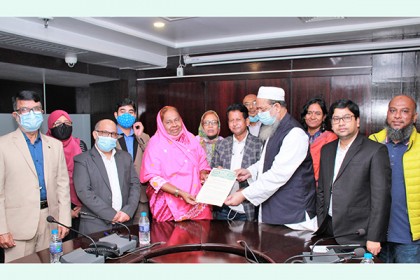বগুড়ায় প্রথম স্বয়ংসম্পূর্ণ ক্যাথ ল্যাব স্থাপনের জন্য সমঝোতা স্মারক স্বাক্ষর