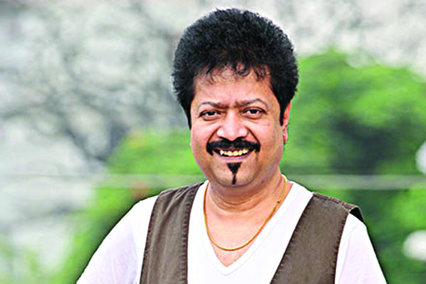 ভালোবাসা দিবসে ‘মেঘদূত’ নিয়ে