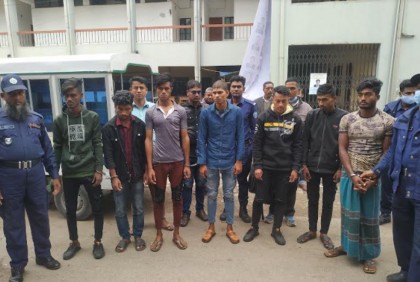 ফেনীতে ব্যবসায়ীর ১৪ লাখ টাকা ছিনতাই, গ্রেফতার ৭ বন্ধু 