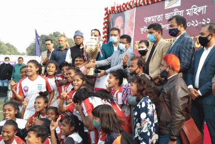 বঙ্গমাতা জাতীয় মহিলা ফুটবলে চ্যাম্পিয়ন রাজশাহী