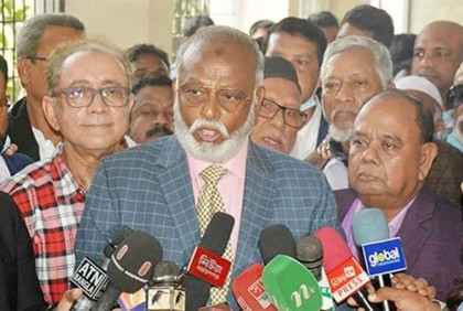 তৈমূরের ১০ কর্মী গ্রেফতার, এটিএম কামালের বাড়িতে পুলিশের অভিযান