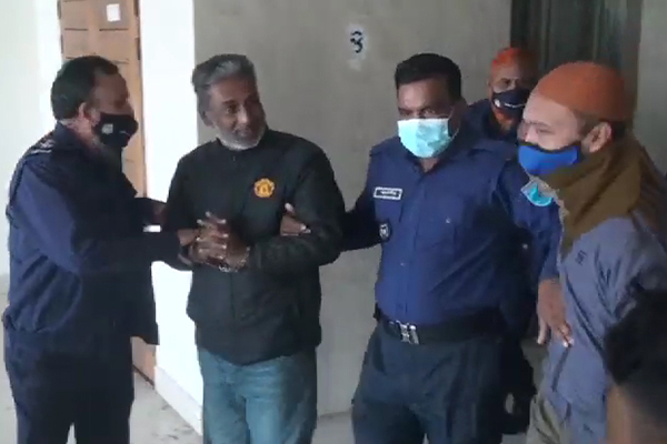 মানিকগঞ্জে নির্বাচিত চেয়ারম্যান কারাগারে