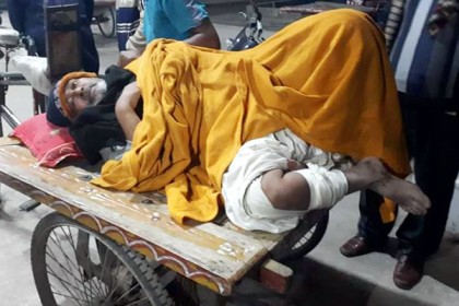 বোয়ালমারীতে নির্বাচন পরবর্তী সহিংসতায় ষাটোর্ধ্ব বৃদ্ধের পা ভাঙল দুর্বৃত্তরা
