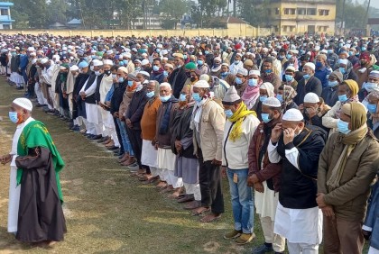 হুইপ স্বপনের বাবার দাফন সম্পন্ন