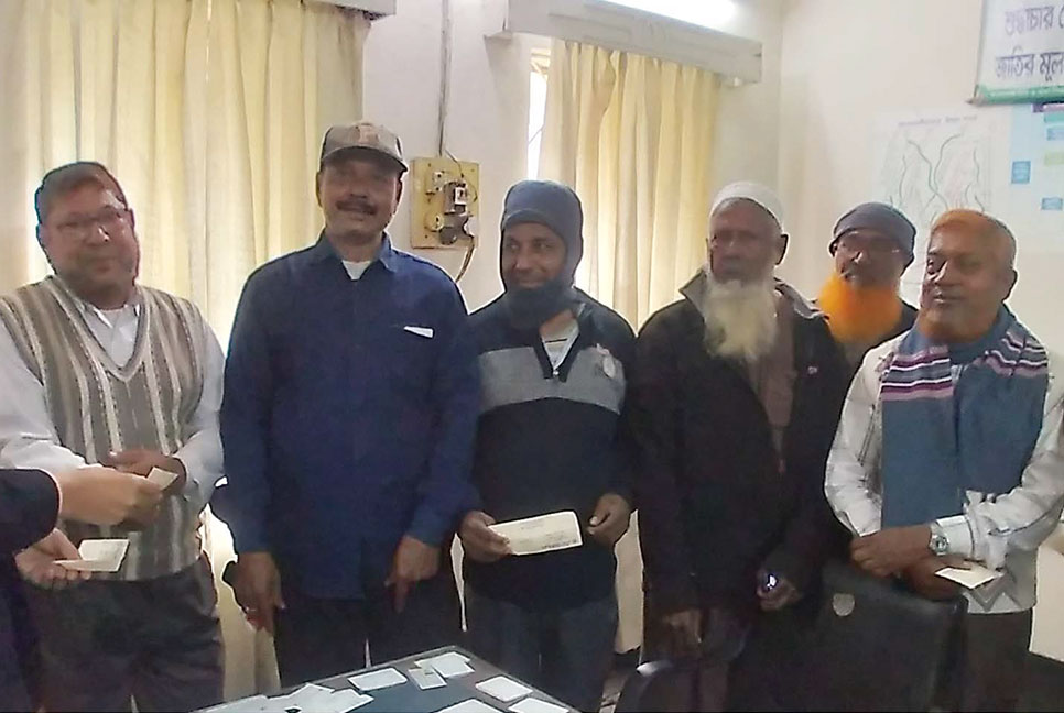 ফরিদপুর চিনিকলে বকেয়া পাওনা প্রদান কার্যক্রম শুরু