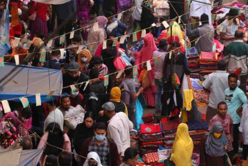 পরিস্থিতি ঠেকাতে ফের বিধিনিষেধ